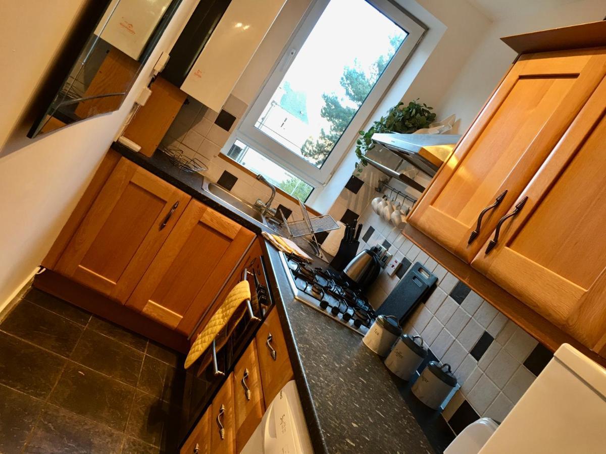 אברדין Cosy 2 Bedroom Central Apartment - Free Parking, Free Wifi מראה חיצוני תמונה