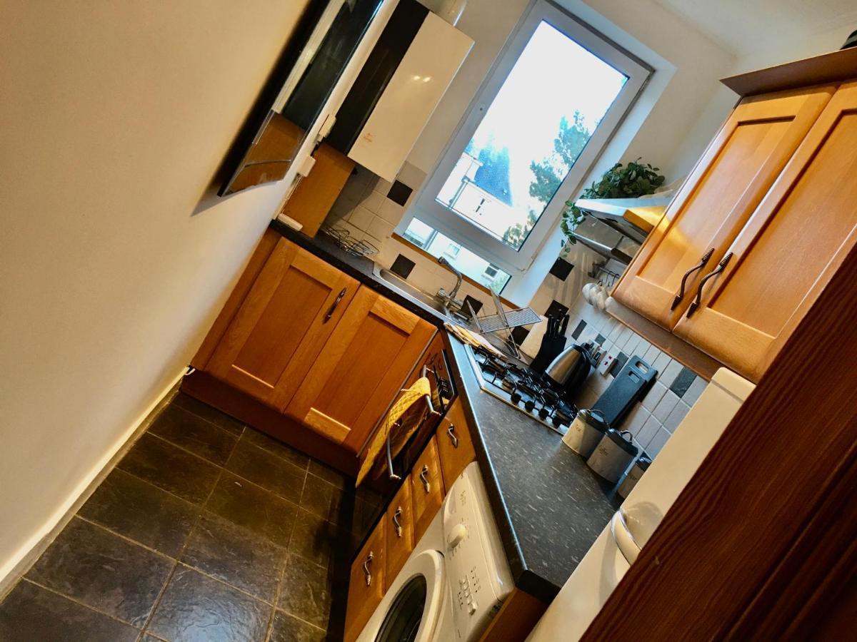 אברדין Cosy 2 Bedroom Central Apartment - Free Parking, Free Wifi מראה חיצוני תמונה