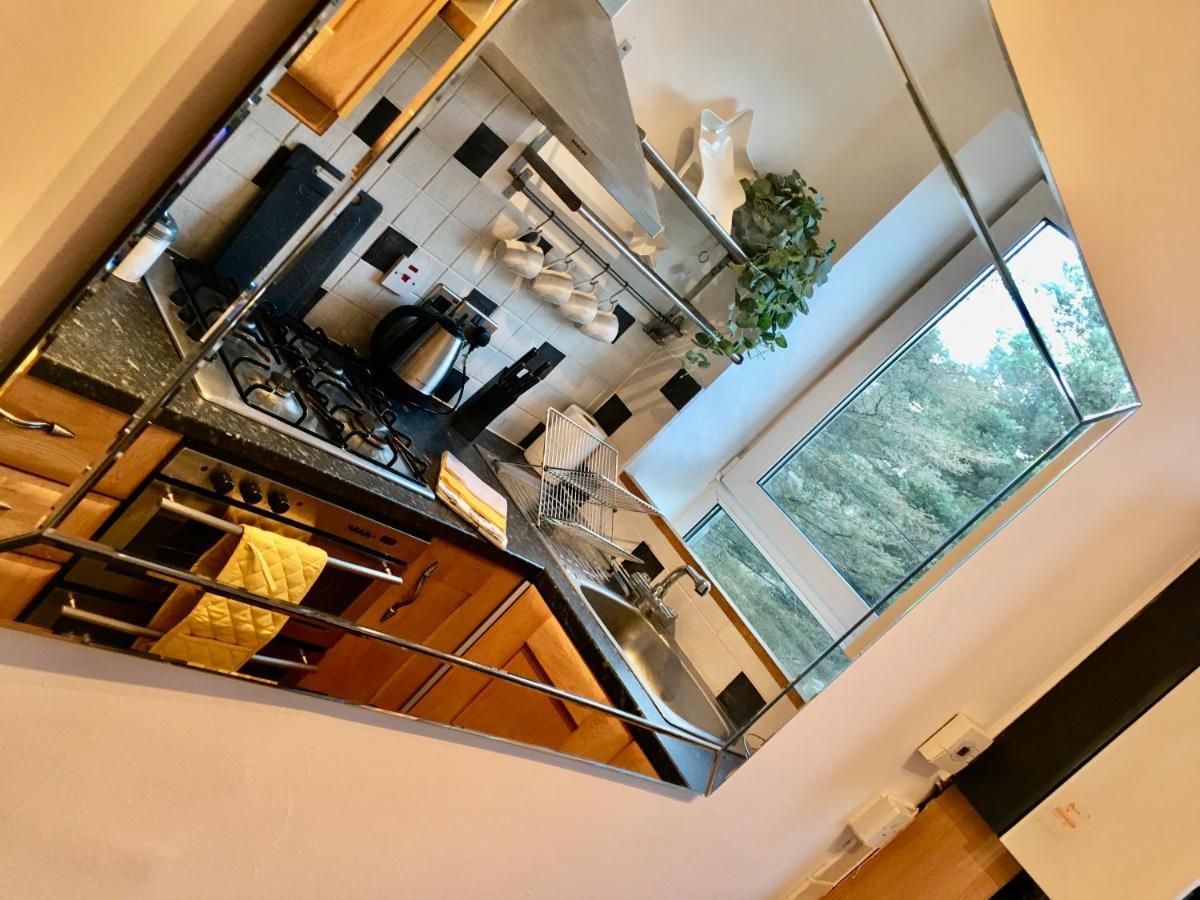 אברדין Cosy 2 Bedroom Central Apartment - Free Parking, Free Wifi מראה חיצוני תמונה